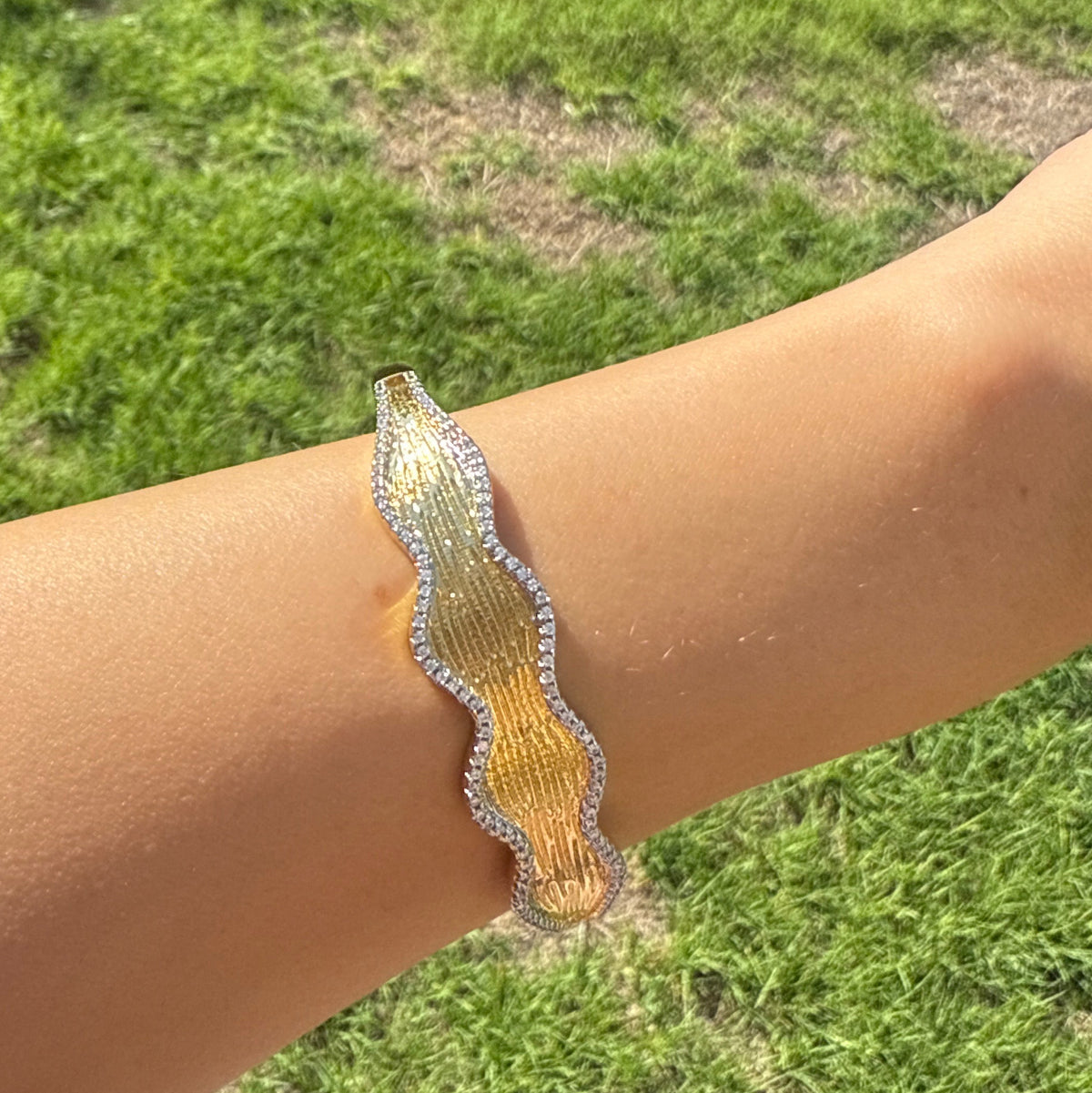 Gold Wave Pavé Bangle