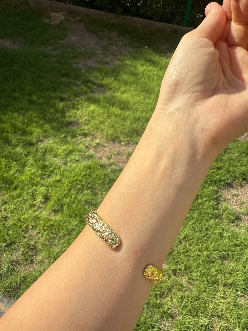 Gold Gemstone Bangle