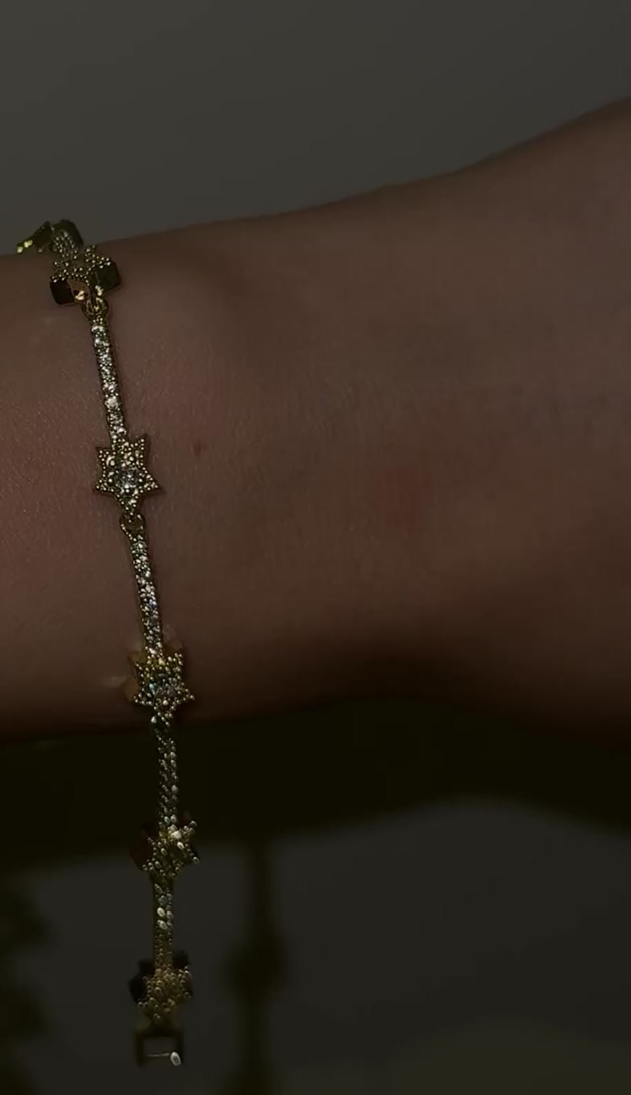 Gold Star Chain Bracelet